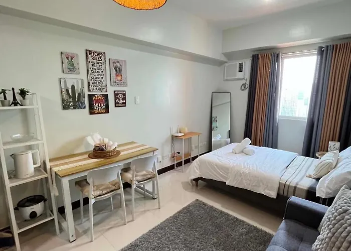 King&yayen Budget Bliss Staycation * Manila