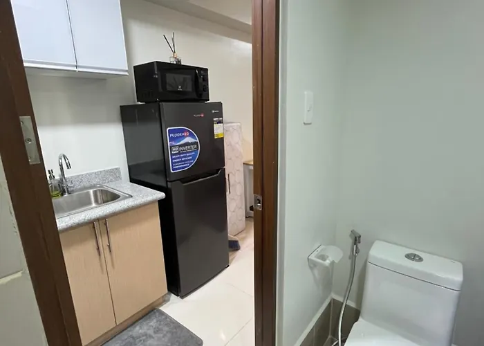 King&yayen Budget Bliss Staycation * Manila